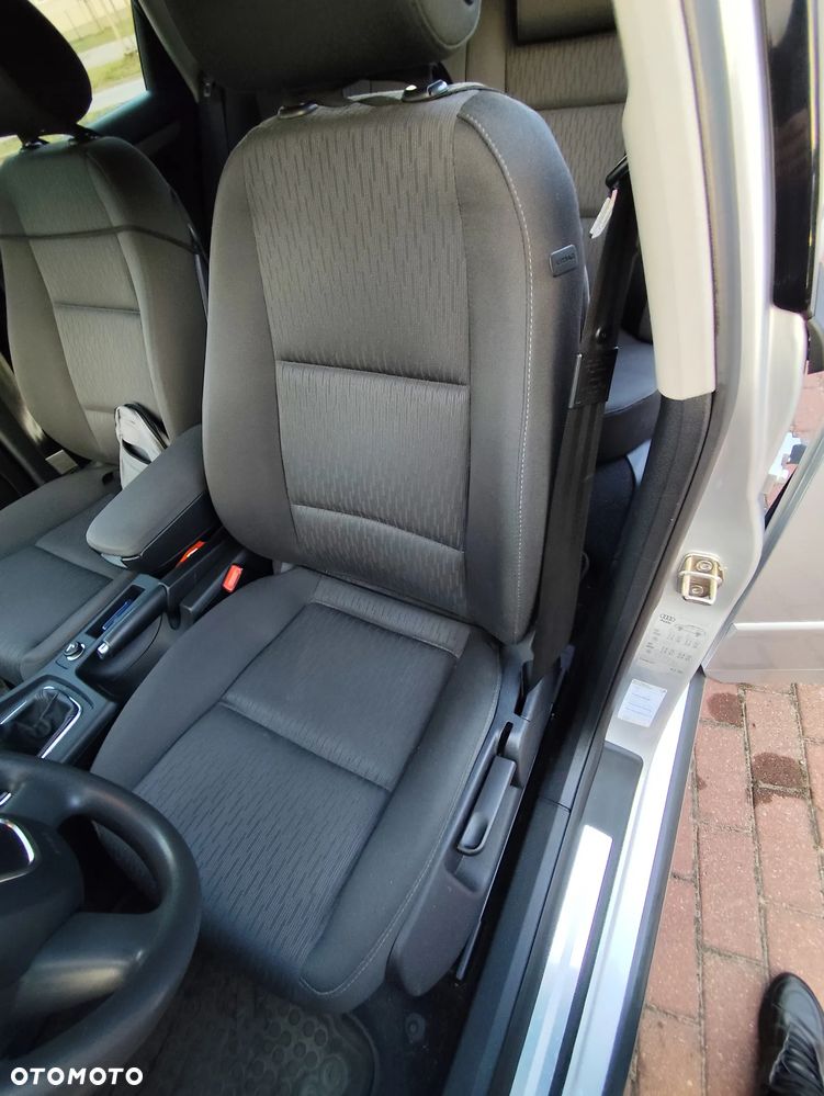 Audi A4 Avant 1.8 T - 14