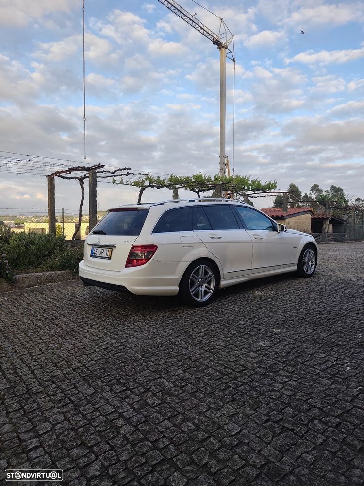 Mercedes-Benz C 220 CDi Sport Coupé Evolution Aut. - 4