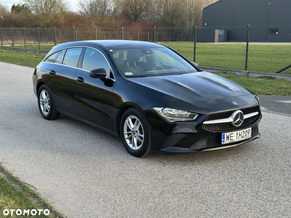 Mercedes-Benz CLA 180 7G-DCT - 1