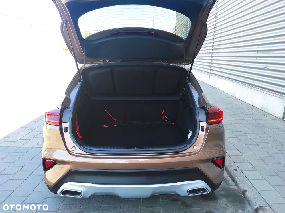Kia XCeed 1.5 T-GDI L - 38