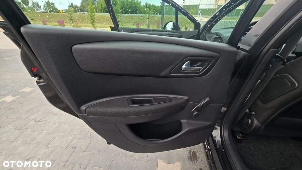 Citroën C4 1.6 16V Magic - 10