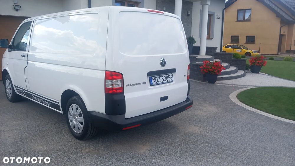 Volkswagen Transporter - 9
