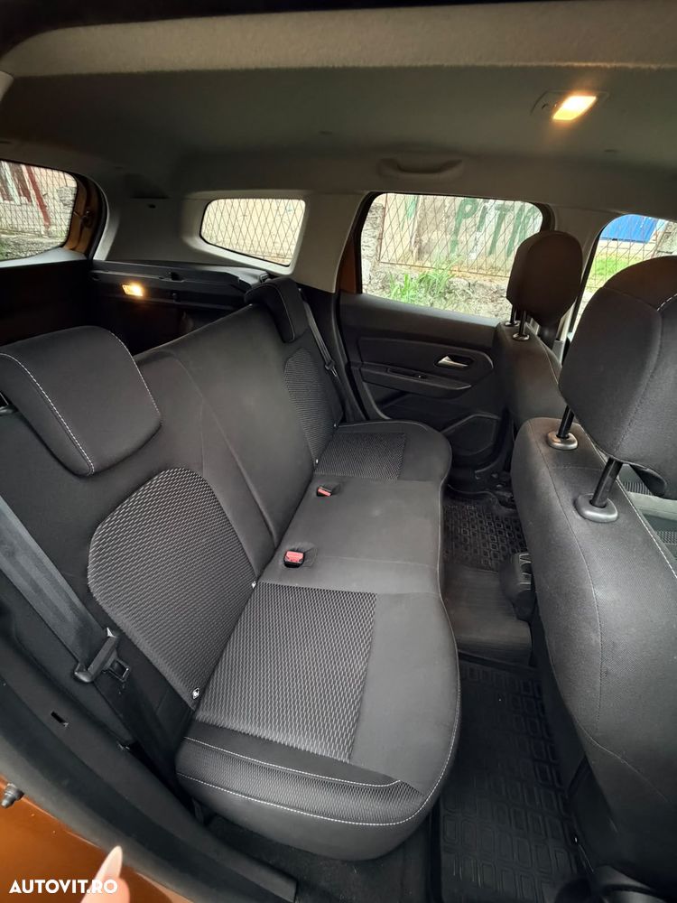 Dacia Duster 1.5 dCi 4x4 Ambiance - 10