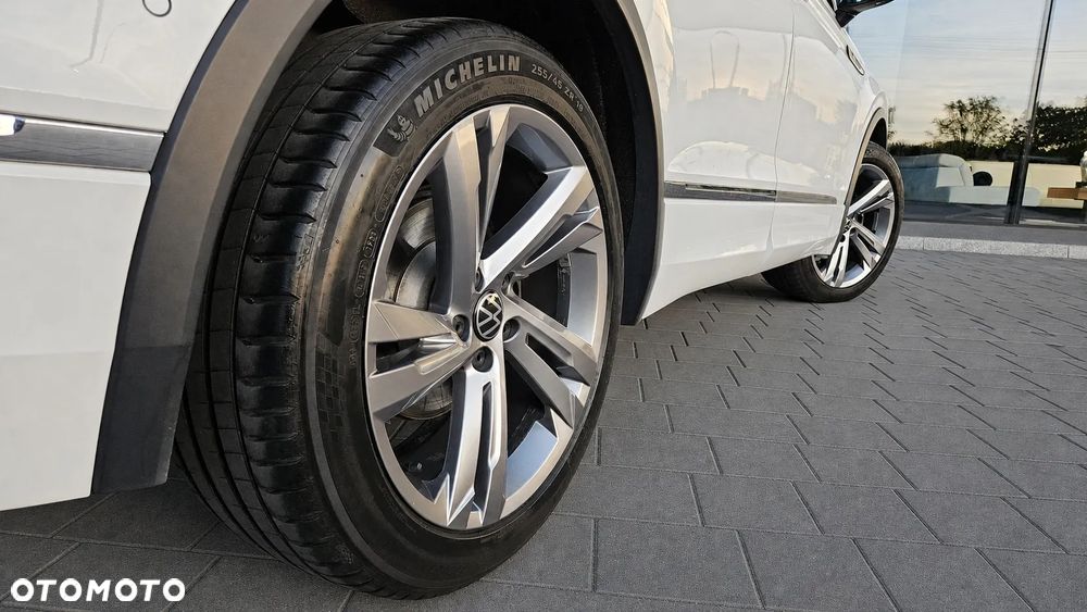 Volkswagen Tiguan 2.0 TDI SCR 4Mot R-Line DSG - 14