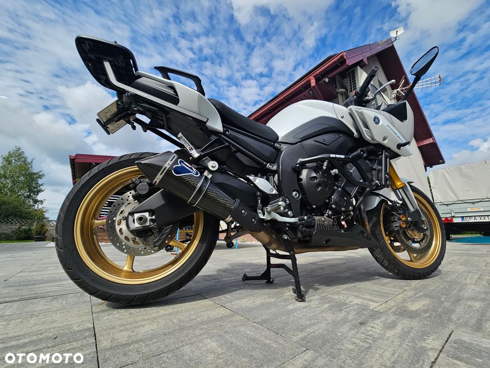 Yamaha FZ8 - 33
