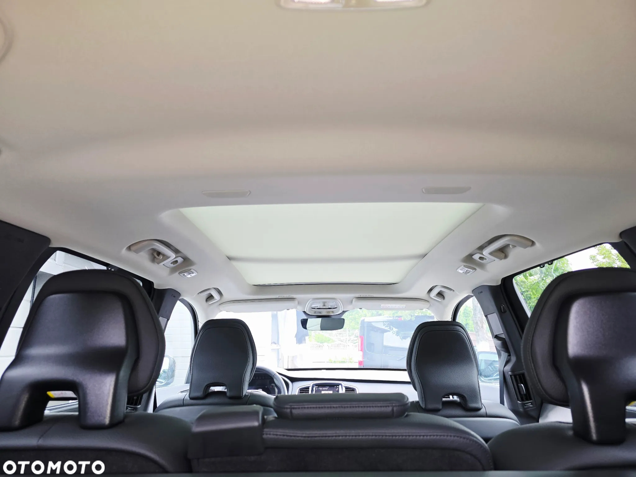Volvo XC 60 T8 AWD Plug-in Hybrid Plus Dark - 31