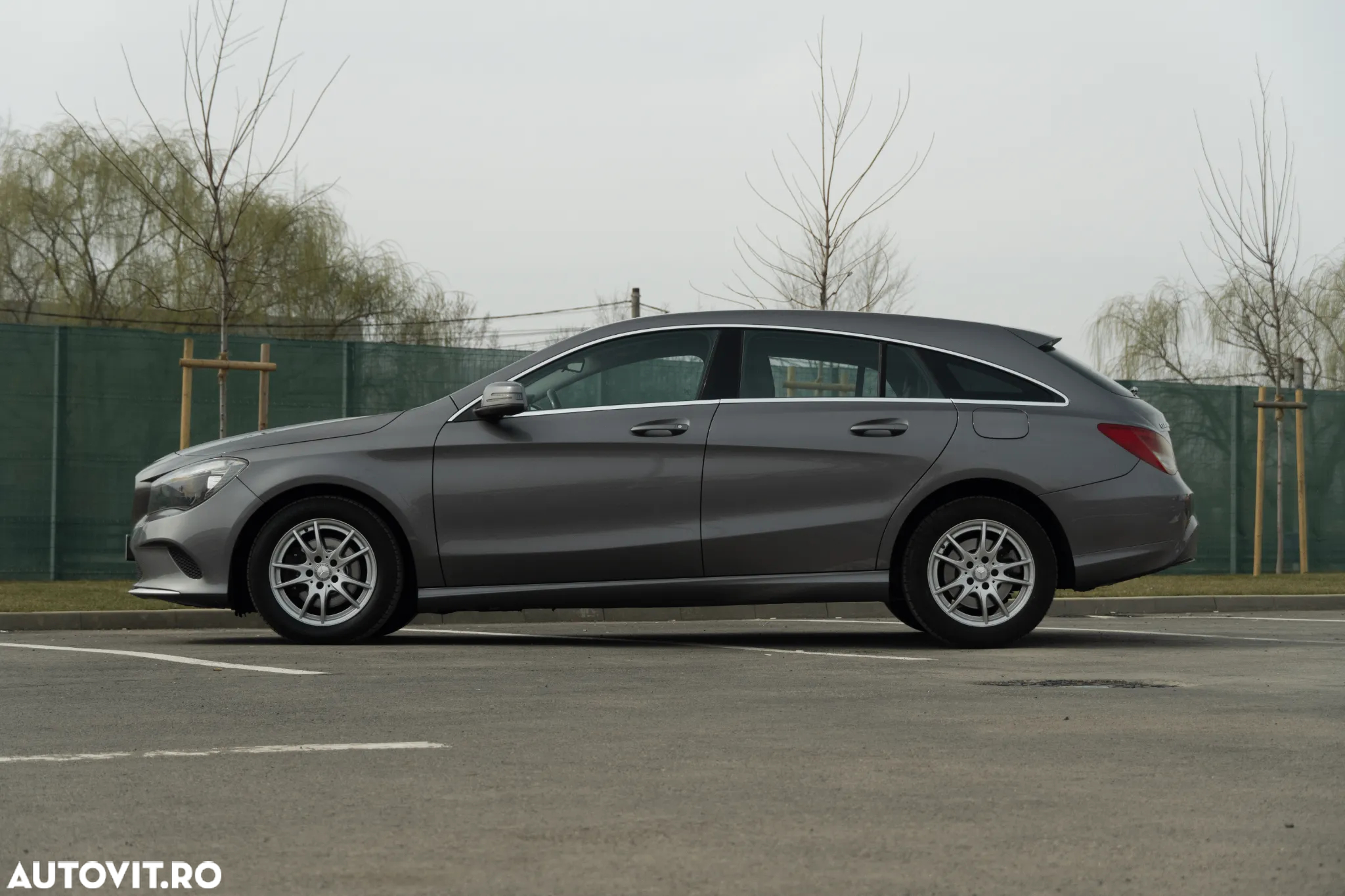 Mercedes-Benz CLA Shooting Brake 180 d BlueEFFICIENCY Edition - 5
