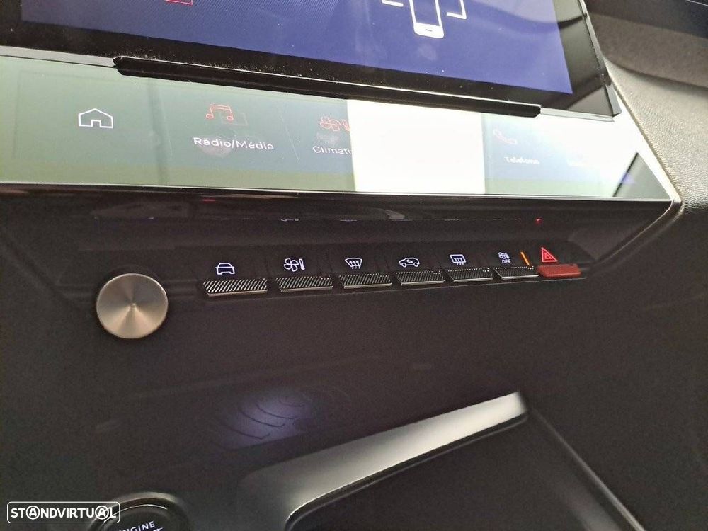 Peugeot 308 SW 1.2 PureTech Allure Pack - 23