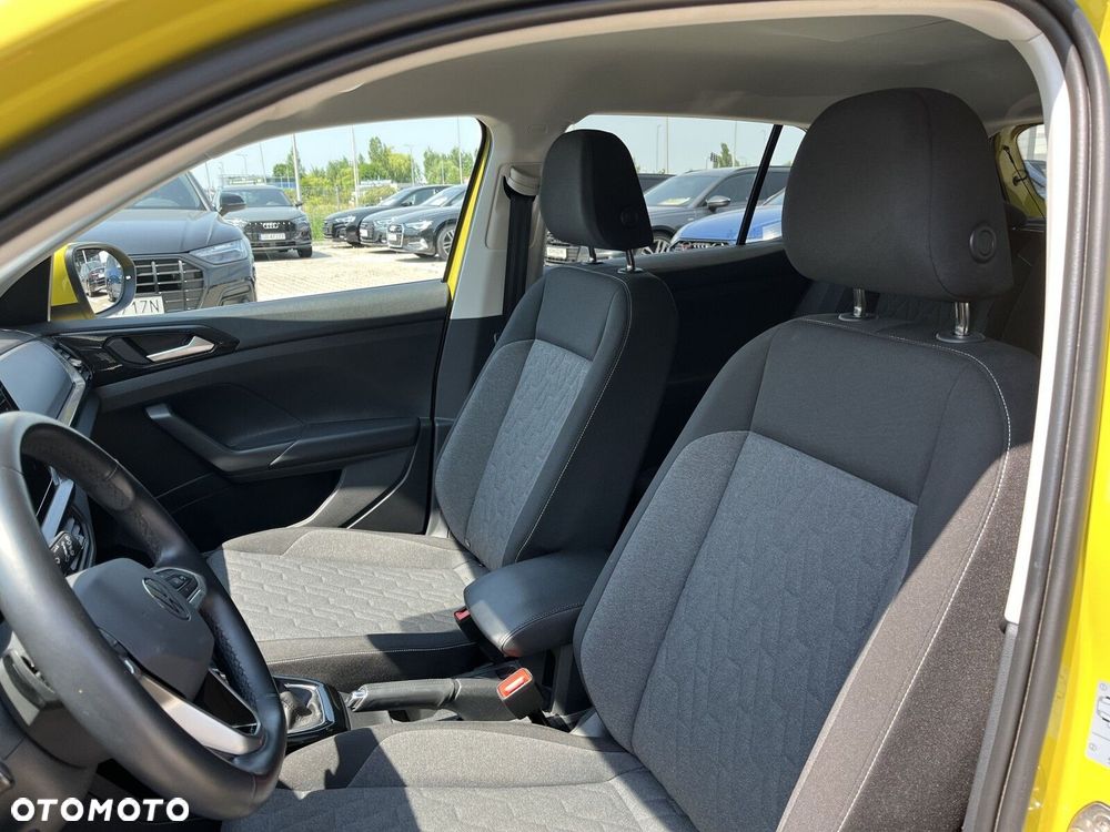 Volkswagen T-Cross 1.0 TSI Life DSG - 12