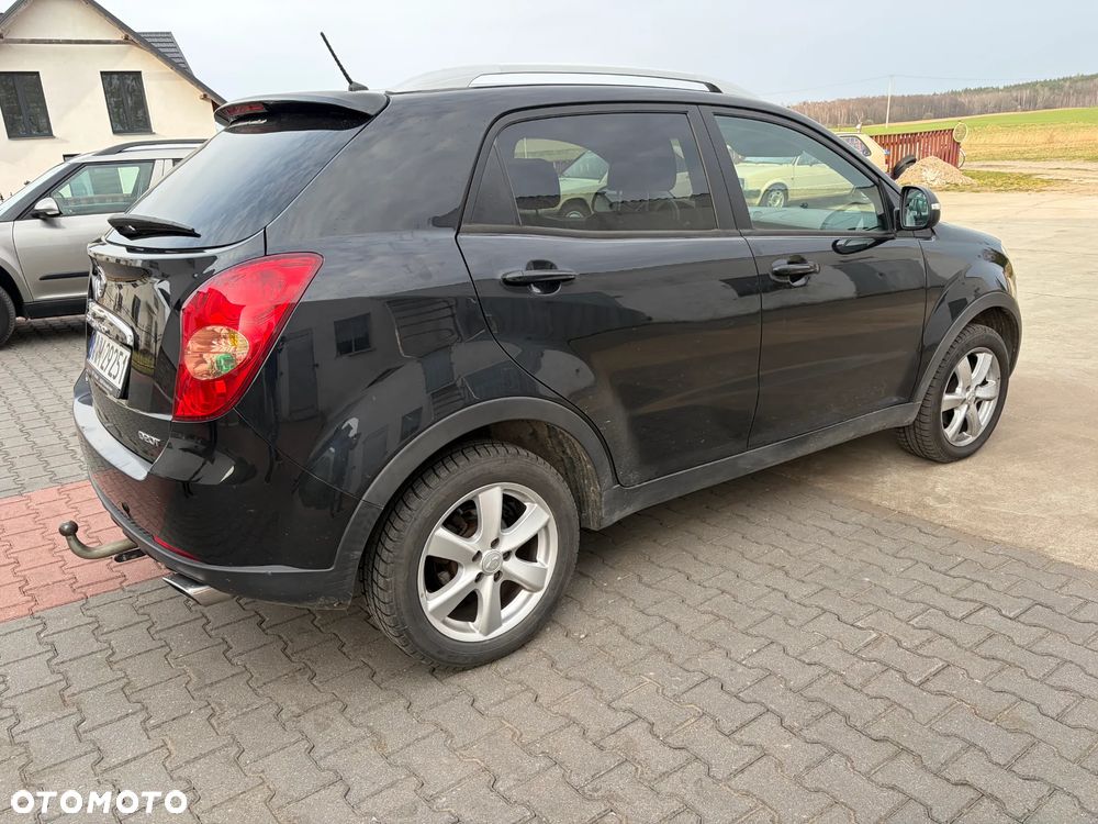 SsangYong/KGM Korando 2.0 E-XDi DPF 2WD Automatik Sapphire - 8