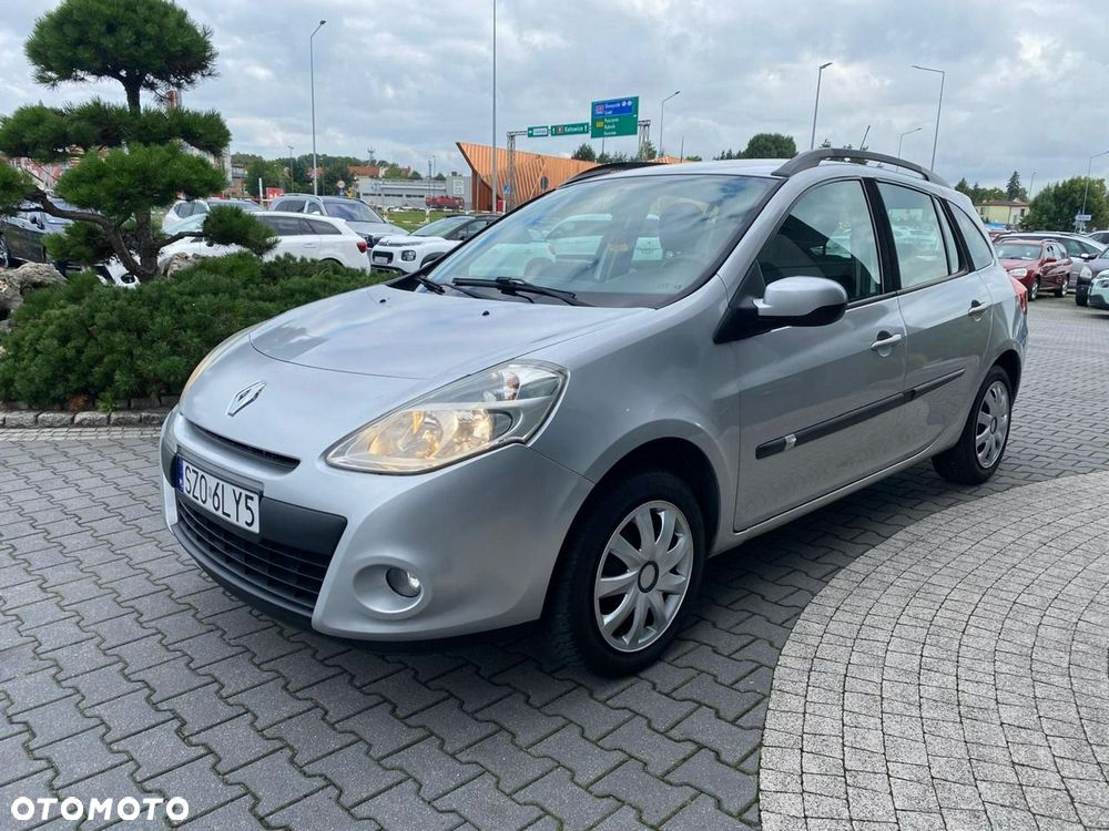 Renault Clio 1.2 16V 75 GPS - 9