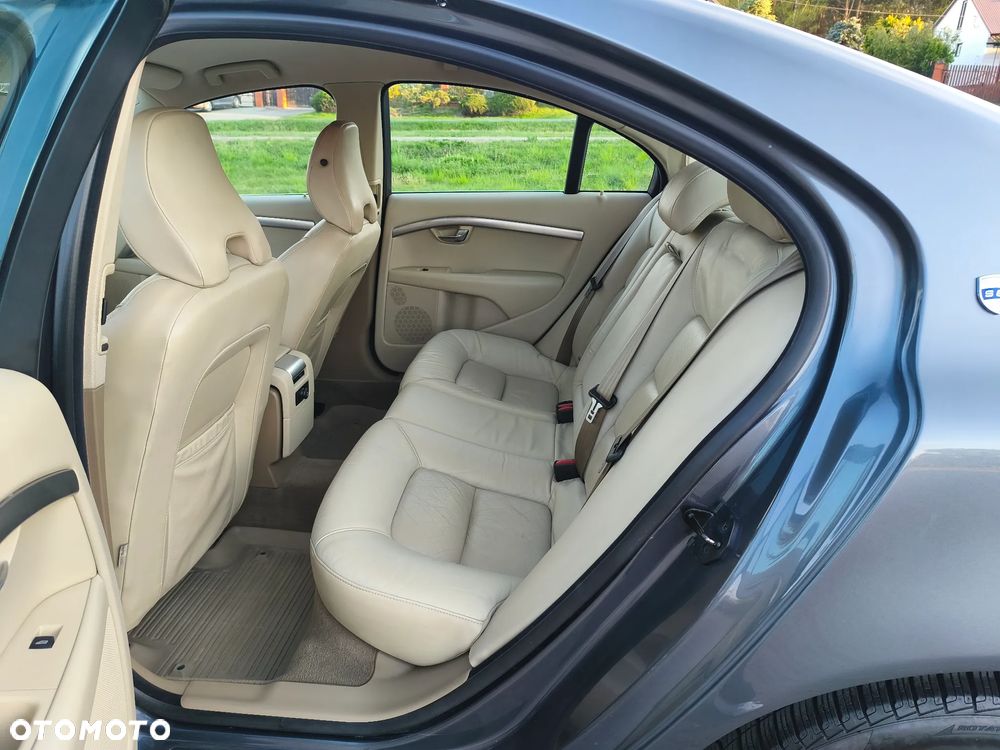 Volvo S80 D5 Summum - 28