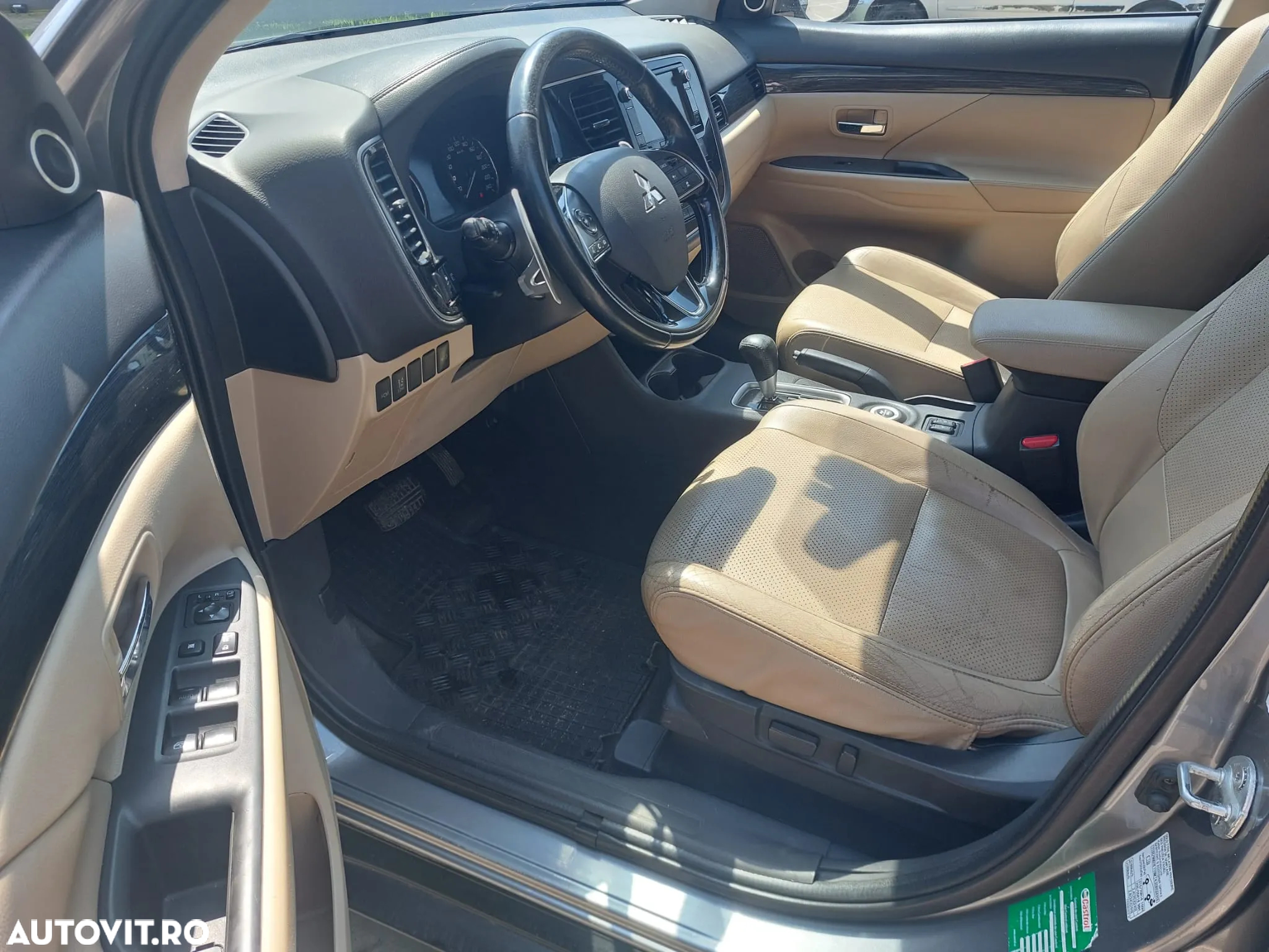 Mitsubishi Outlander 2.2 Litre DI-D AWD Intense Aut. - 17