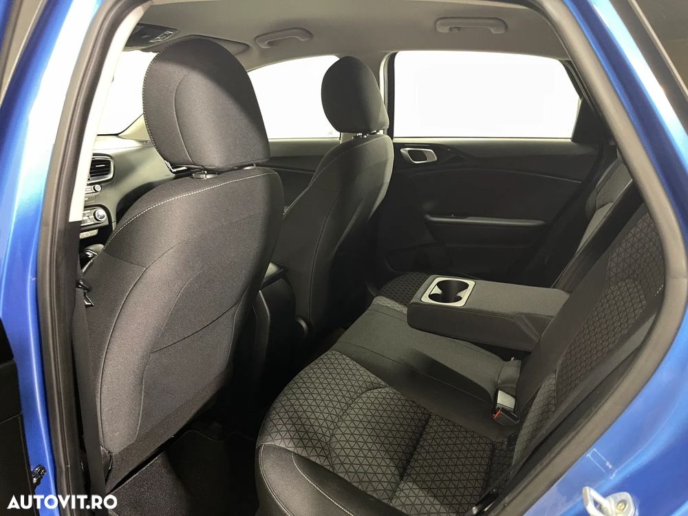 Kia Ceed 1.4 T-GDI DCT OPF Vision - 12