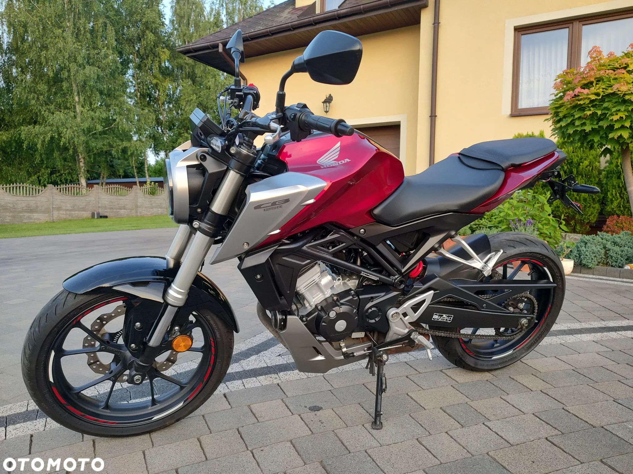 Honda CB - 1
