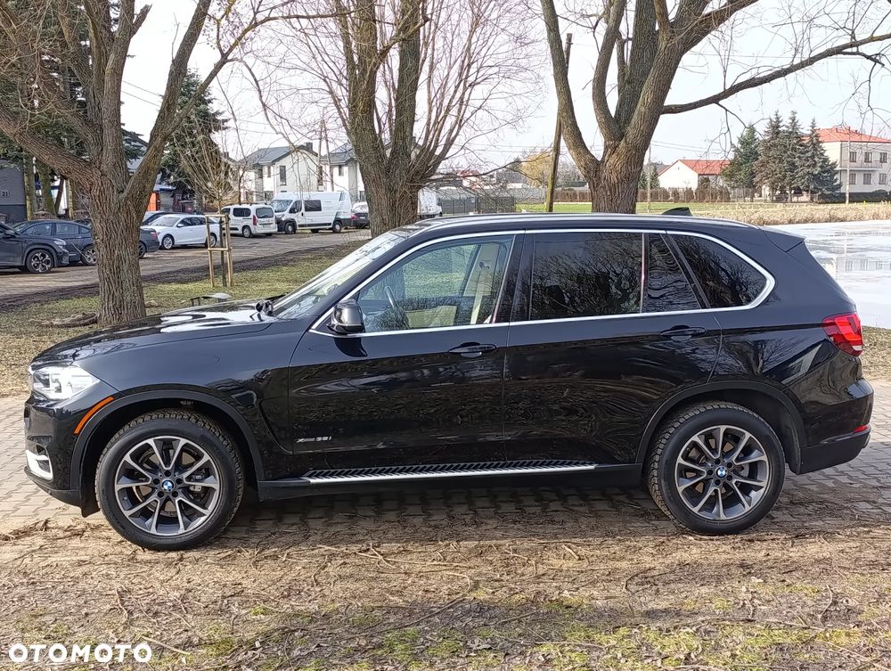 BMW X5 xDrive35i Edition Exclusive - 6