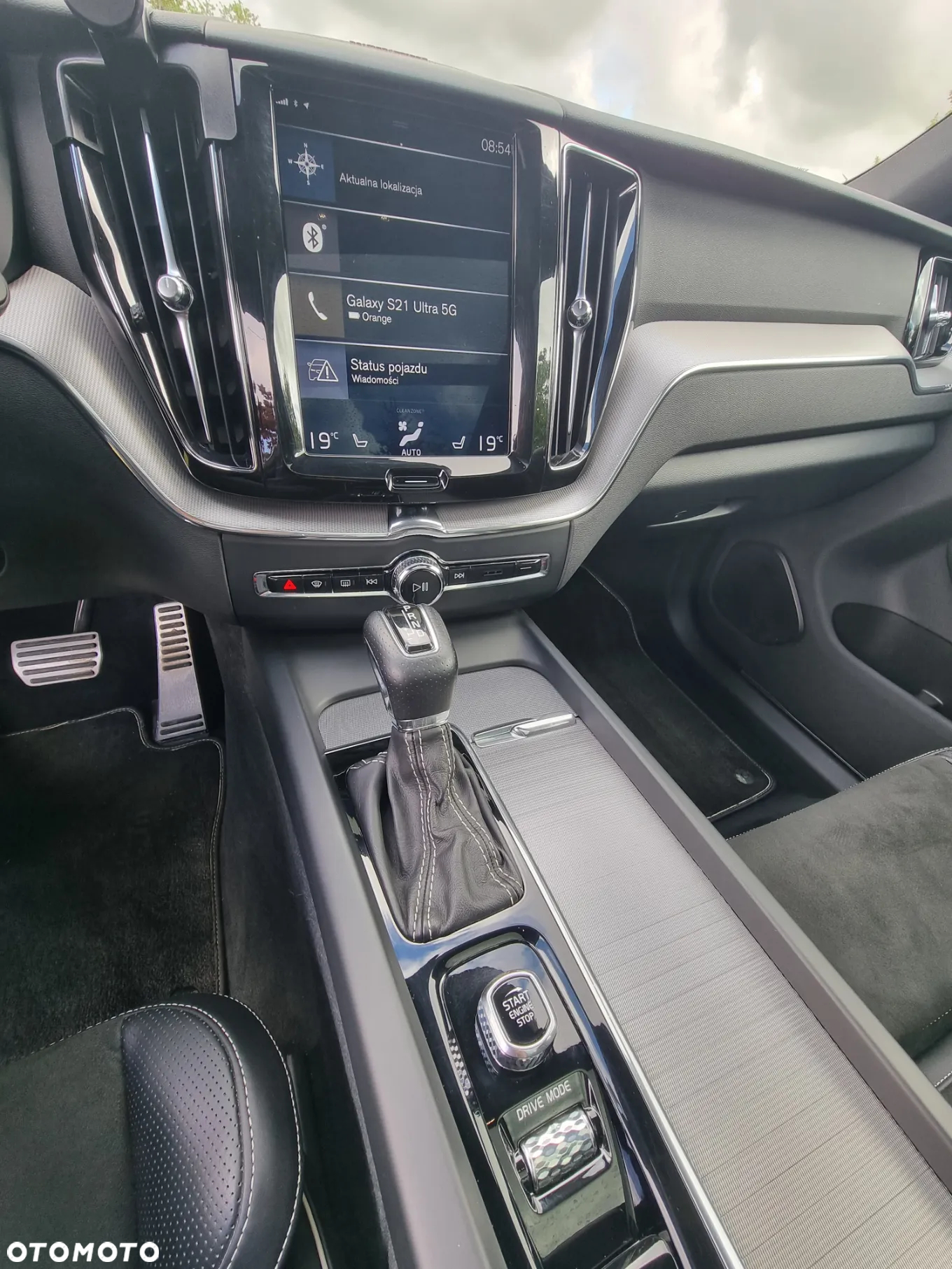 Volvo XC 60 T5 AWD R-Design - 19