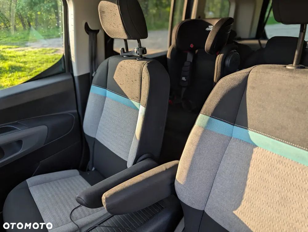 Citroën Berlingo M 1.2 PureTech Feel S&S - 19