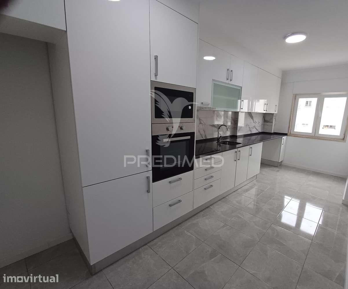 Apartamento T2 Corroios - Grande imagem: 3/24
