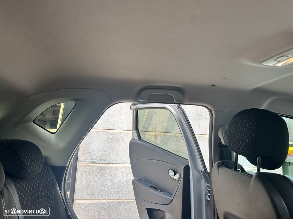 Renault Captur 1.3 TCe Exclusive - 12