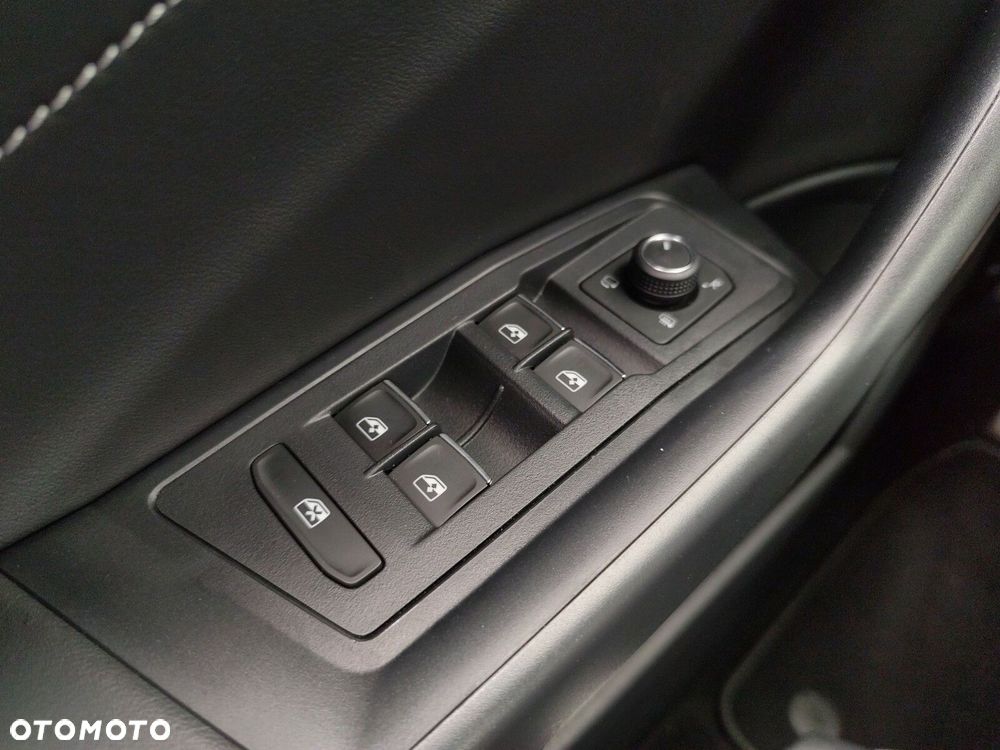 Volkswagen T-Roc 1.5 TSI R-Line DSG - 20