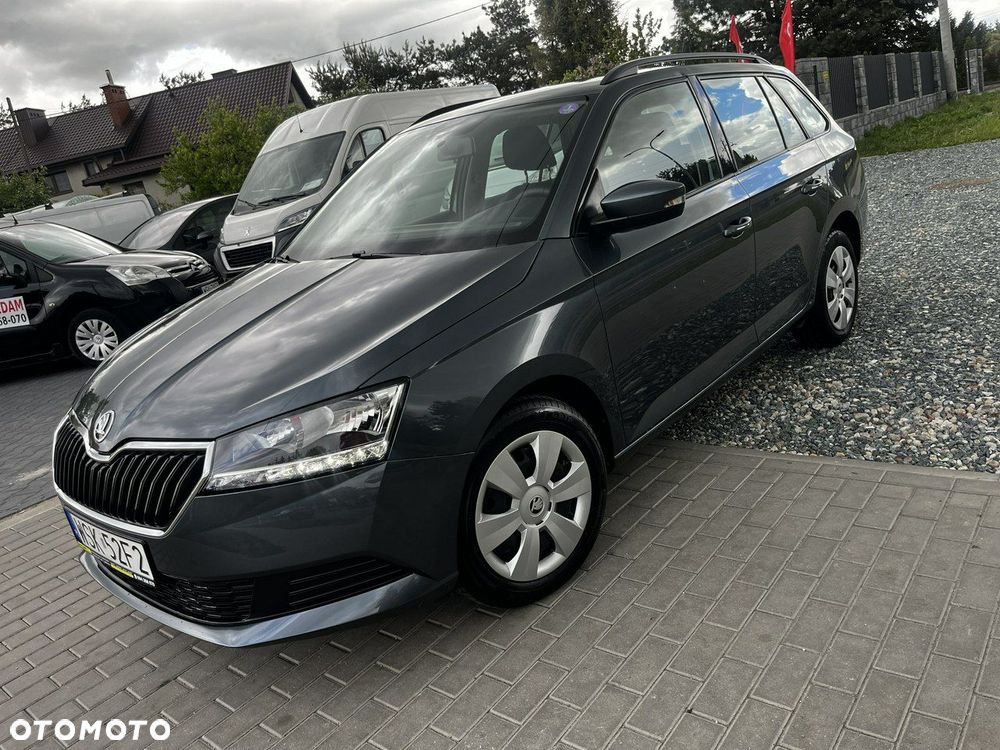 Skoda Fabia - 22