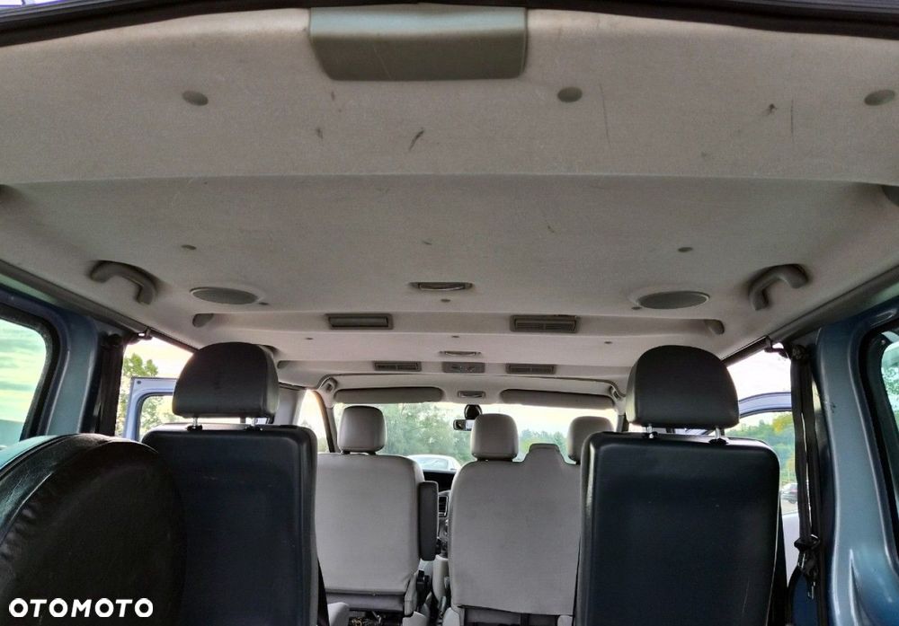 Opel Vivaro - 25