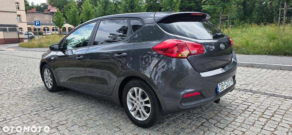 Kia Ceed - 3