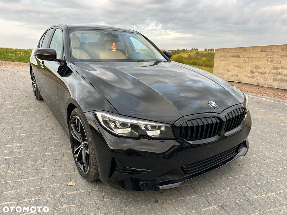BMW Seria 3 318d Sport Line Shadow - 1