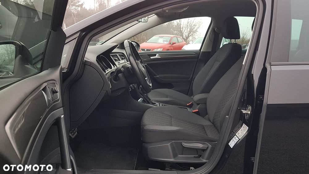 Volkswagen Golf 1.6 TDI SCR DSG Join - 22