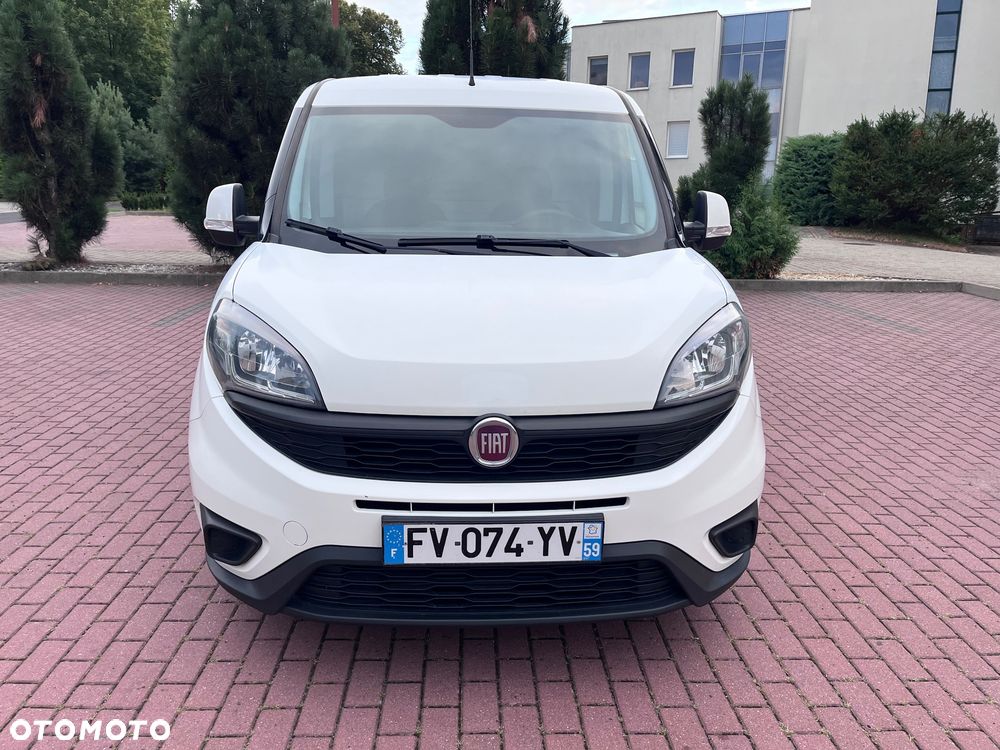 Fiat Doblo - 32