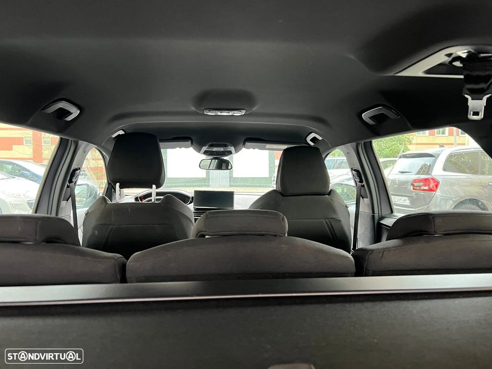 Peugeot 5008 1.5 BlueHDi Allure EAT8 - 10