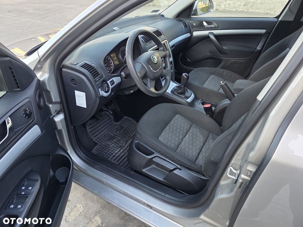 Skoda Octavia 1.9 TDI Ambiente - 11