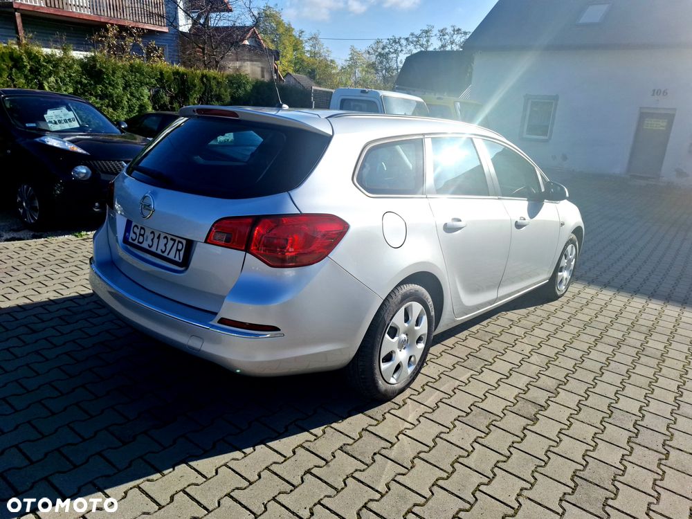 Opel Astra - 26