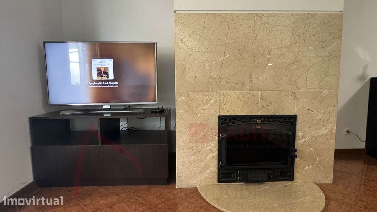 Apartamento T3 Mobilado com Terraço para arrendamento em S. Vítor, Bra - Grande imagem: 4/33