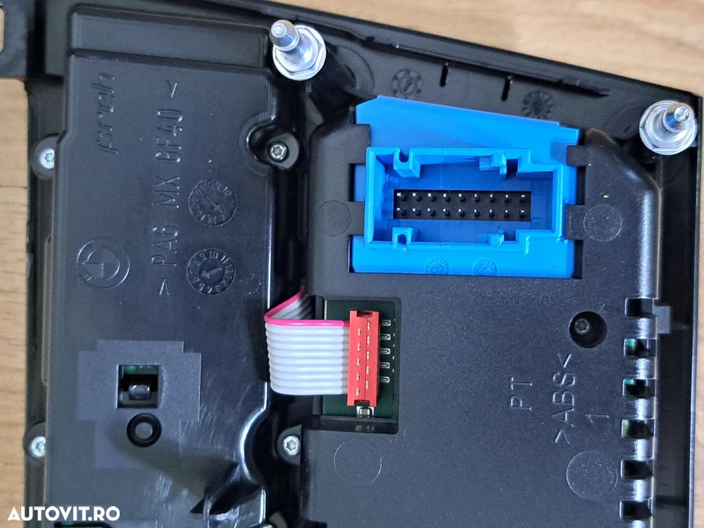 Panou butoane comanda Radio CD Climatizare Scaune cu Incalzire si Ventilatie pachet ceramic original BMW F01+LCI F02+LCI F03+LCI F04 - 4