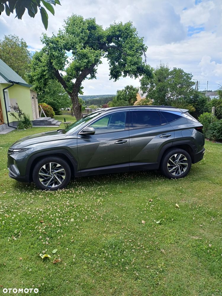 Hyundai Tucson 1.6 T-GDi Executive 2WD - 1