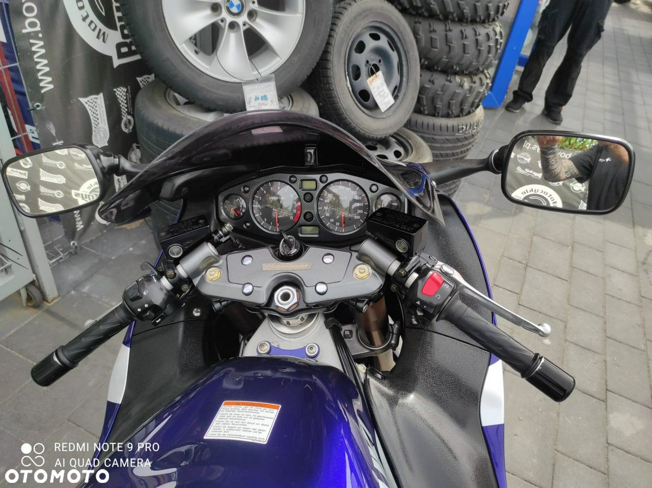 Suzuki GSX-R - 7
