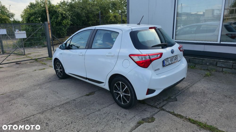 Toyota Yaris - 9