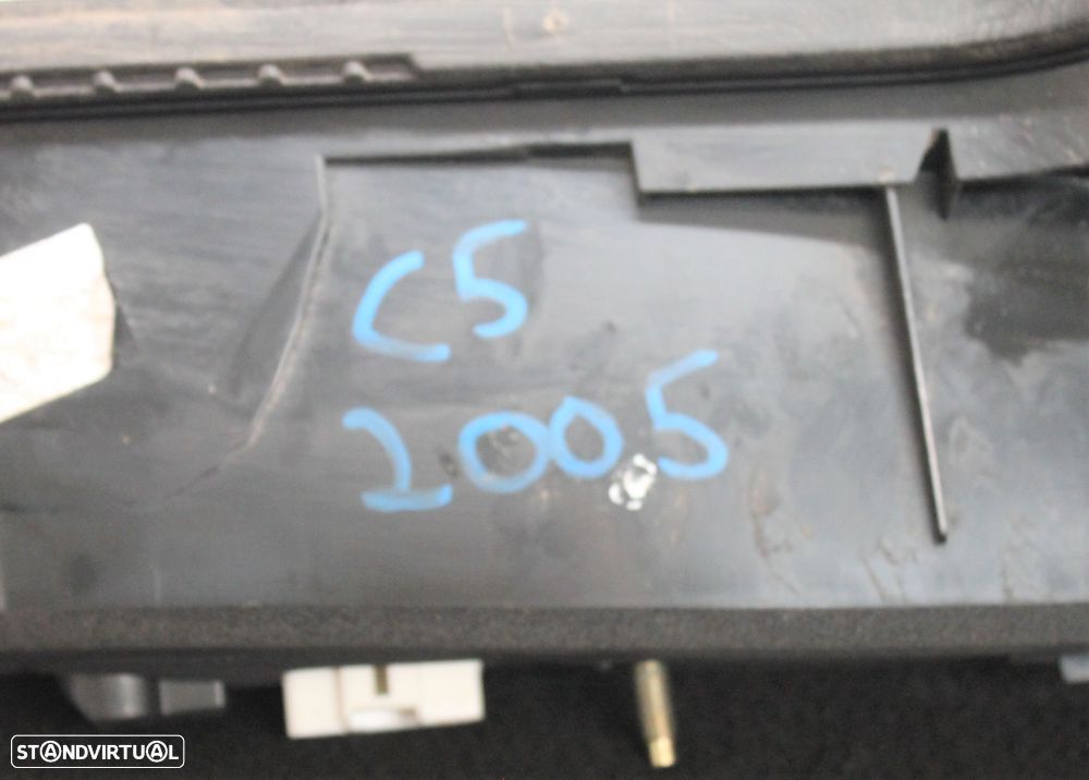 FAROLIM DIREITO CITROËN C5 - 4