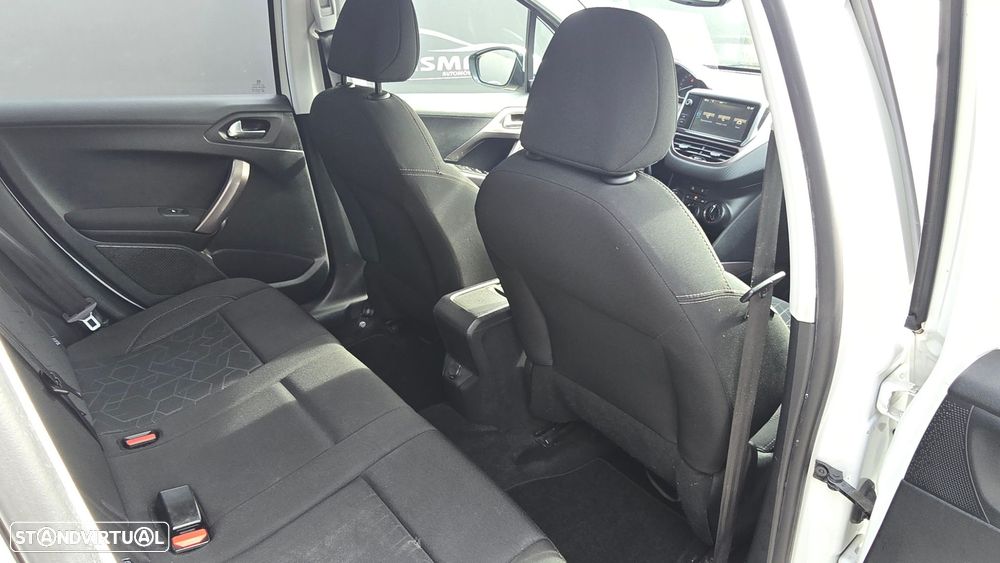 Peugeot 2008 1.4 HDi Active - 31