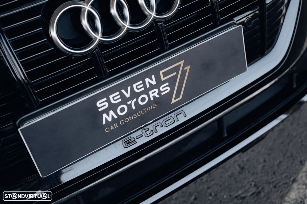 Audi e-tron 55 quattro S line - 8
