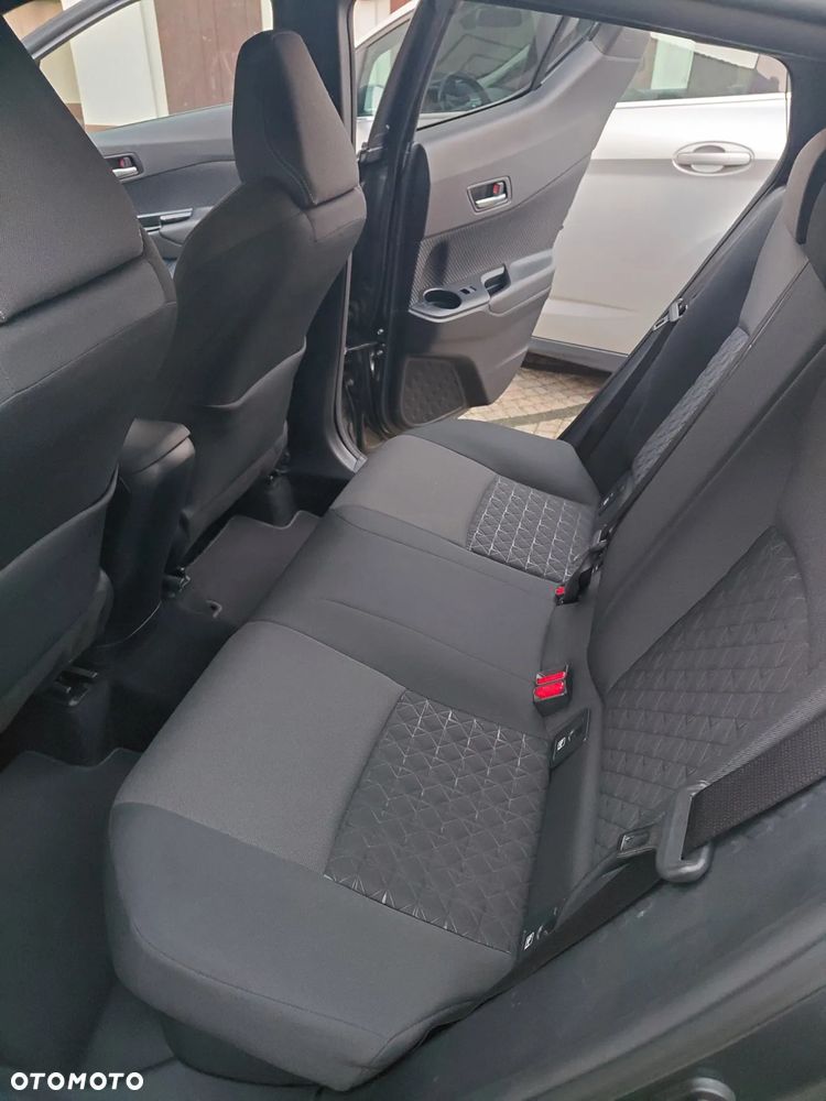 Toyota C-HR 1.8 Hybrid GPF Comfort - 11