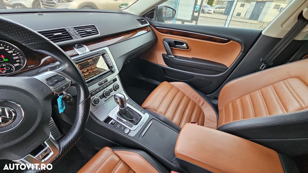 Volkswagen Passat CC 2.0 TDI BMT DSG 4Motion - 14