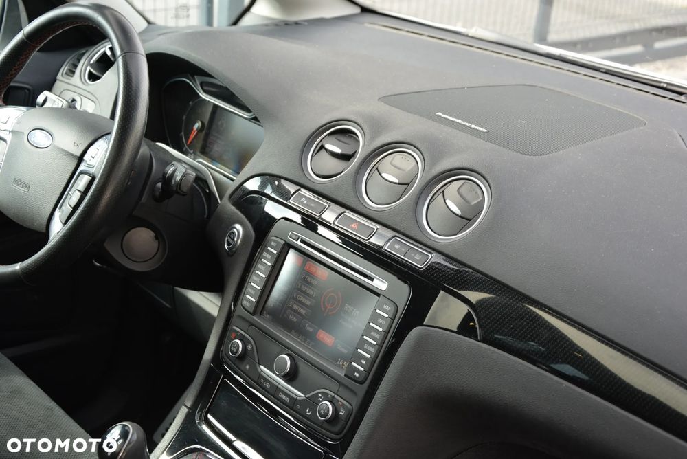 Ford S-Max 2.0 TDCi DPF Titanium X - 34