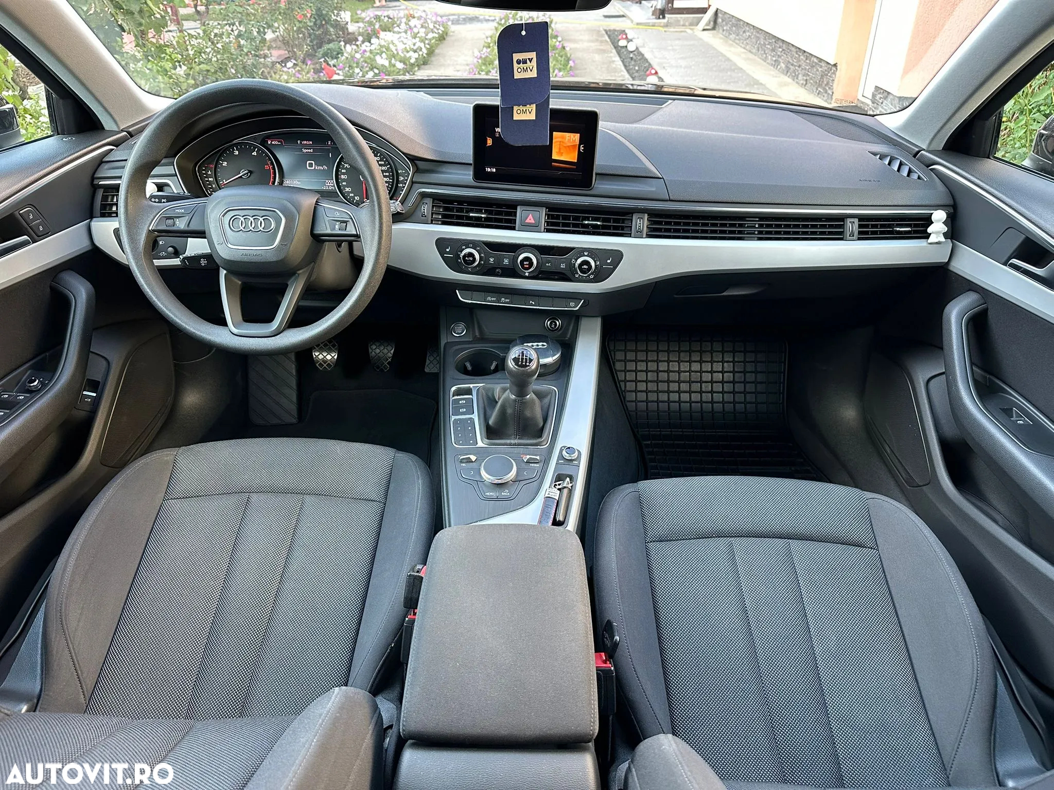 Audi A4 Avant 2.0 TDI - 8