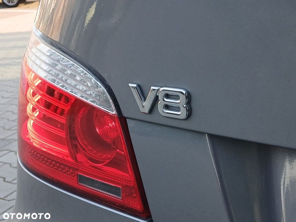 BMW Seria 5 540i - 40