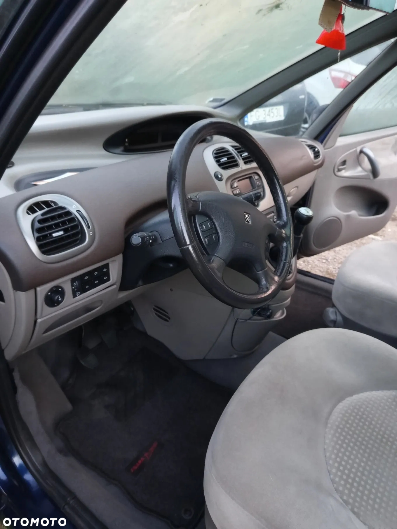 Citroën Xsara Picasso 2.0 HDI Exclusive - 15