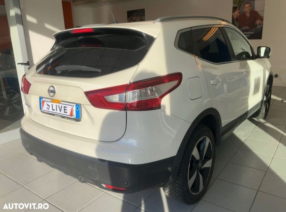 Nissan Qashqai 1.6 DCI Start/Stop X-TRONIC N-Connecta - 4