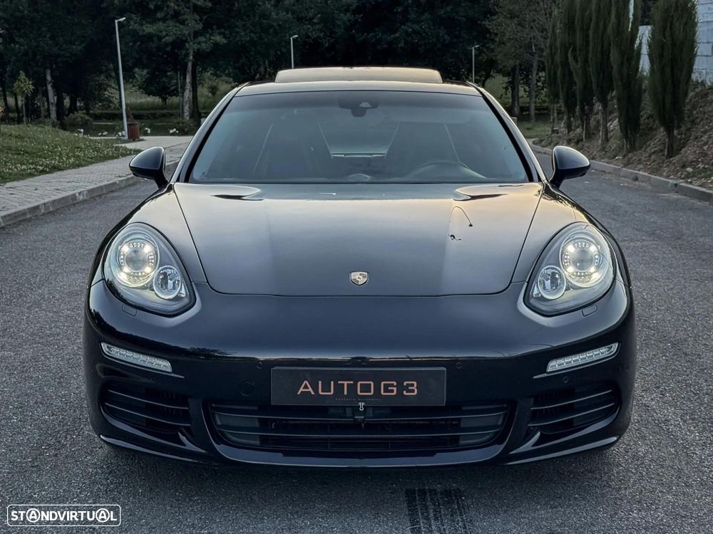 Porsche Panamera 3.0 V6 - 2